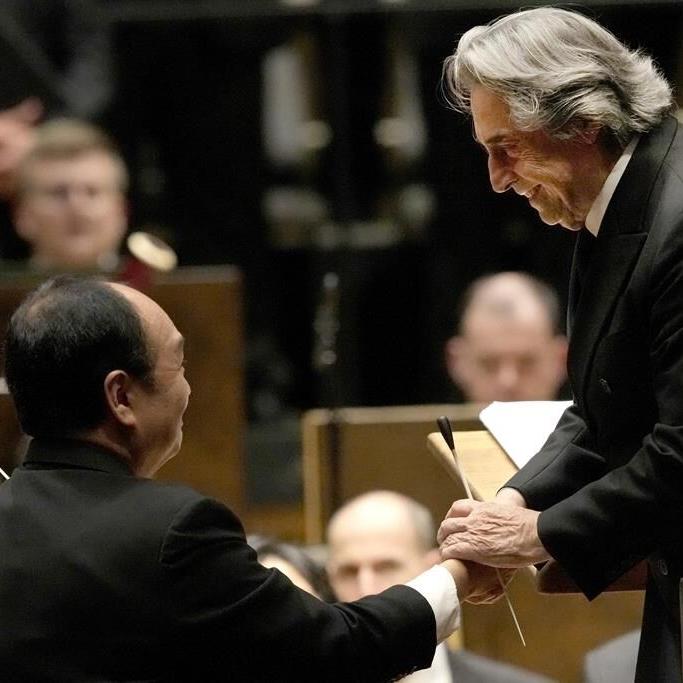 Muti ends 13 seasons with Chicago Symphony Orchestra with praise and honors - and Beethoven